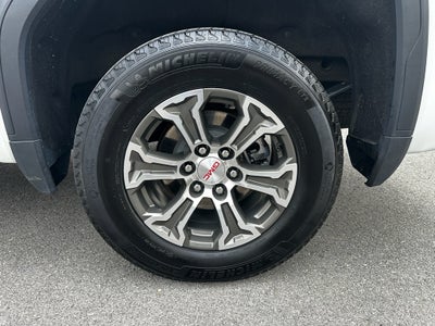 2025 GMC Sierra 1500 4WD Crew Cab Short Box SLT