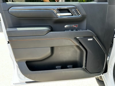 2024 GMC Sierra 1500 4WD Crew Cab Short Box AT4