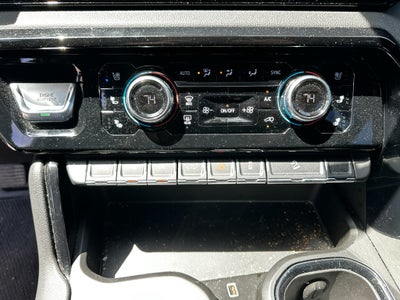 2024 GMC Sierra 1500 4WD Crew Cab Short Box AT4