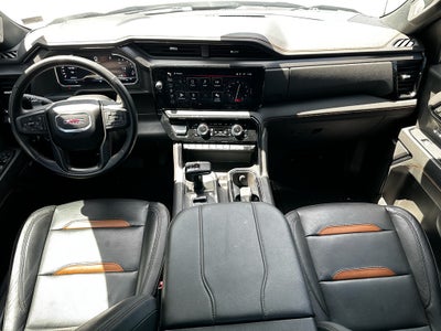 2024 GMC Sierra 1500 4WD Crew Cab Short Box AT4