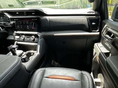 2024 GMC Sierra 1500 4WD Crew Cab Short Box AT4