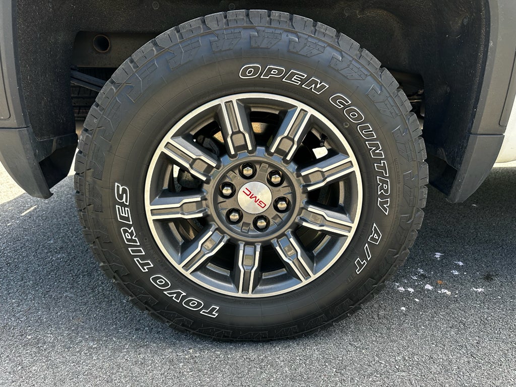 2024 GMC Sierra 1500 4WD Crew Cab Short Box AT4