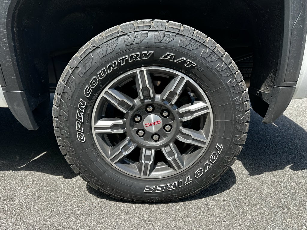 2024 GMC Sierra 1500 4WD Crew Cab Short Box AT4