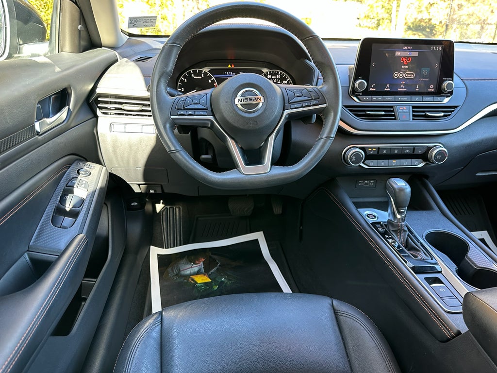 2022 Nissan Altima SR Intelligent AWD
