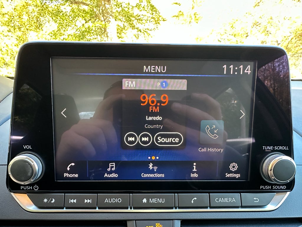2022 Nissan Altima SR Intelligent AWD