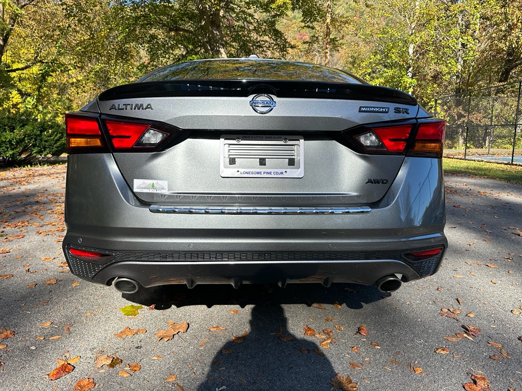 2022 Nissan Altima SR Intelligent AWD