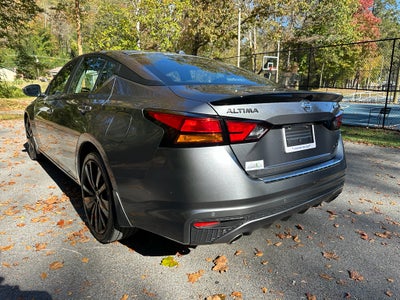 2022 Nissan Altima SR Intelligent AWD