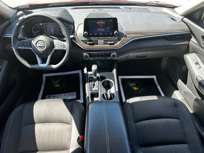 2024 Nissan Altima SV FWD