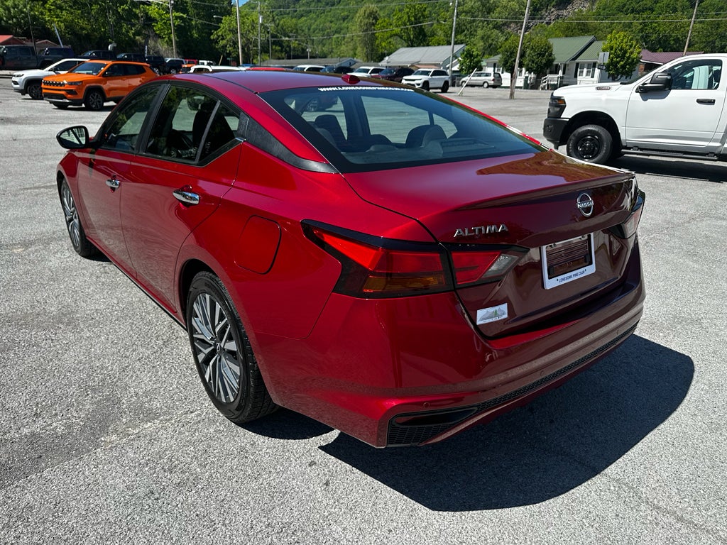 2024 Nissan Altima SV FWD