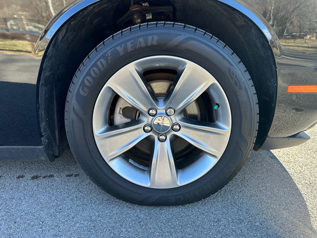 2021 Dodge Challenger SXT