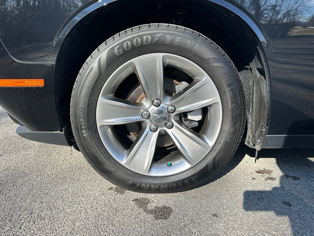 2021 Dodge Challenger SXT