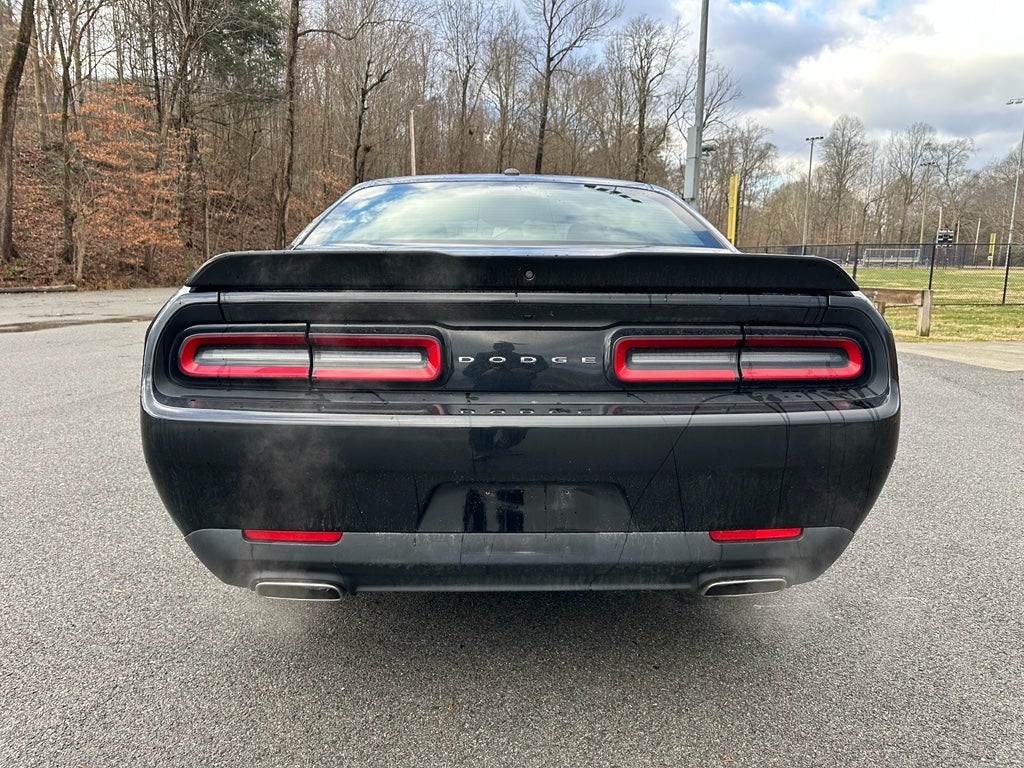 2021 Dodge Challenger SXT