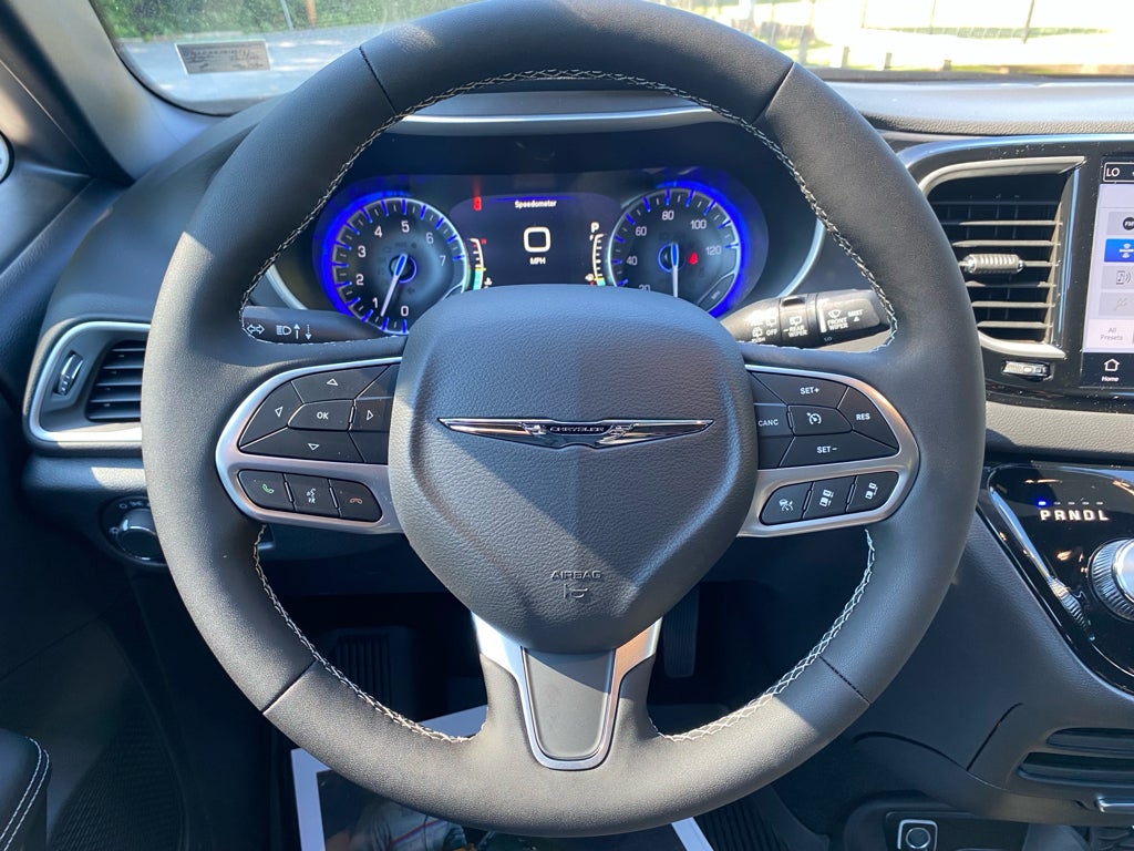 2026 Chrysler Voyager VOYAGER LX