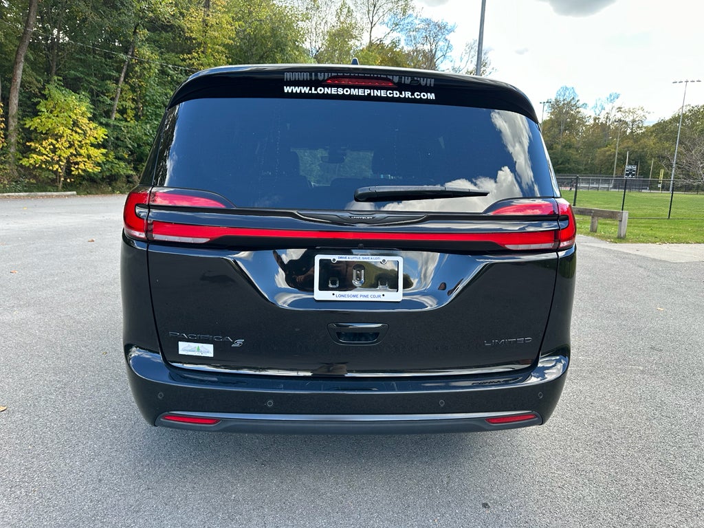 2025 Chrysler Pacifica Limited