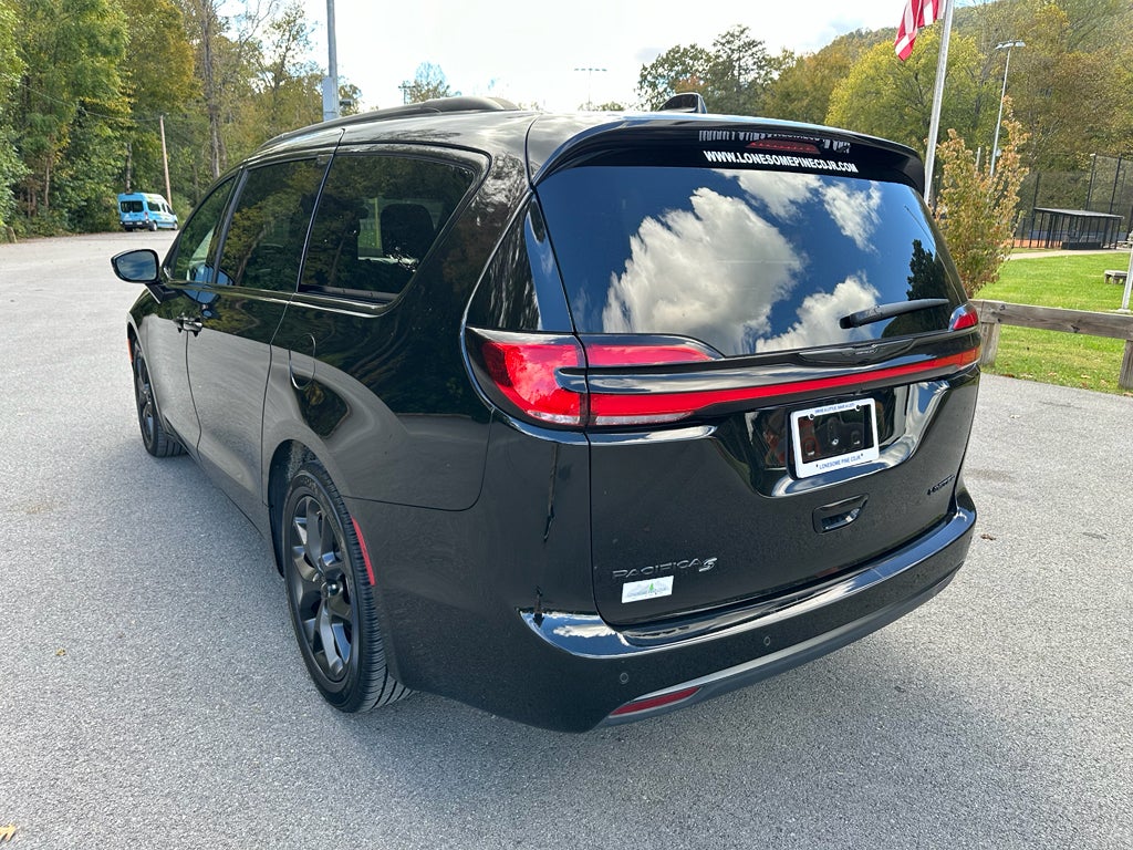 2025 Chrysler Pacifica Limited