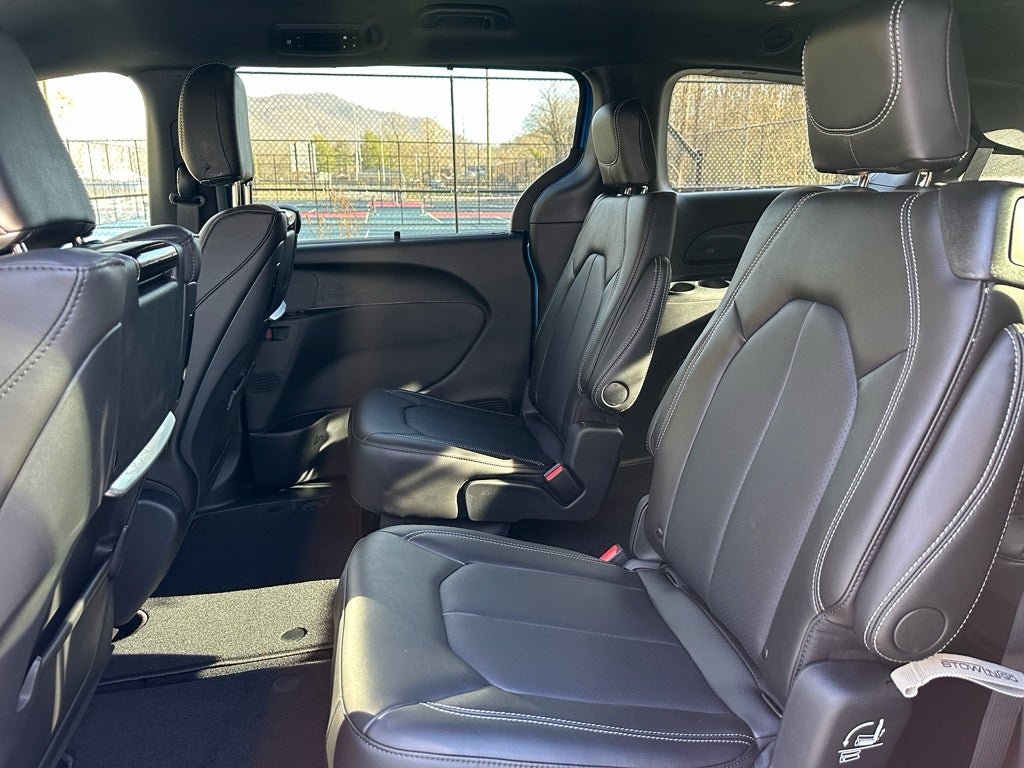 2026 Chrysler Pacifica PACIFICA SELECT AWD