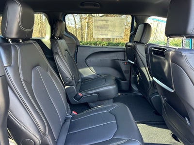 2026 Chrysler Pacifica PACIFICA SELECT AWD
