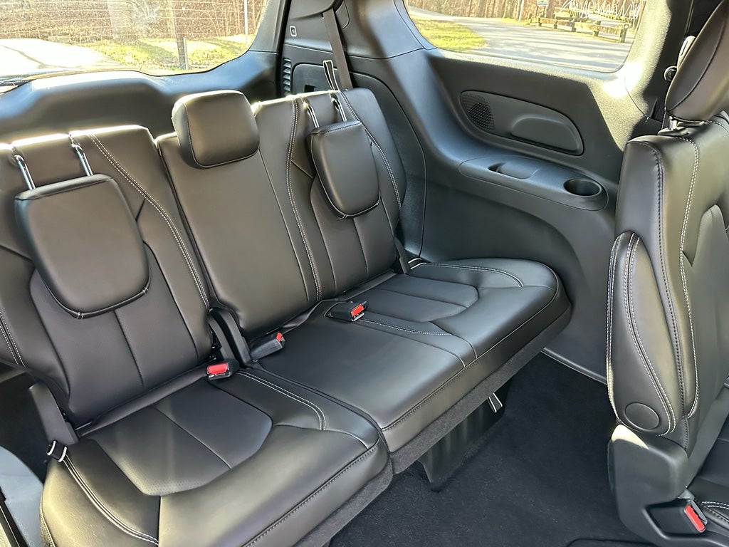 2026 Chrysler Pacifica PACIFICA SELECT AWD