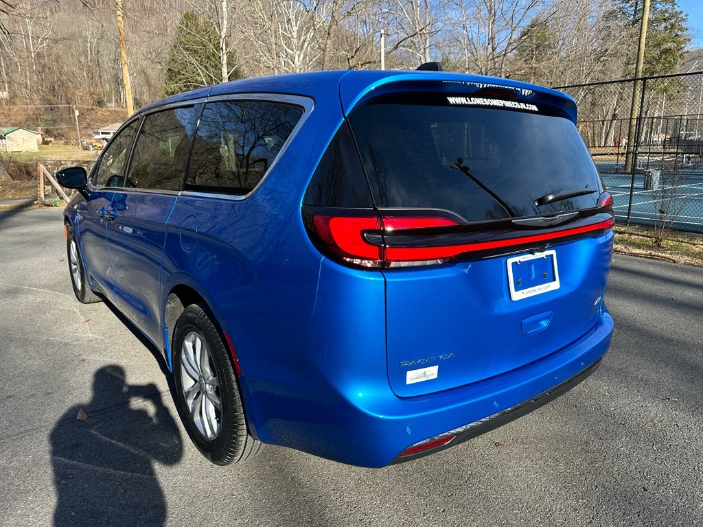 2026 Chrysler Pacifica PACIFICA SELECT AWD