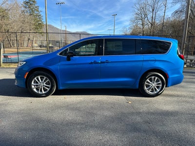 2026 Chrysler Pacifica PACIFICA SELECT AWD