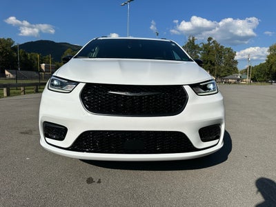 2026 Chrysler Pacifica PACIFICA LIMITED AWD