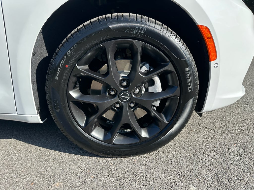 2026 Chrysler Pacifica PACIFICA LIMITED AWD