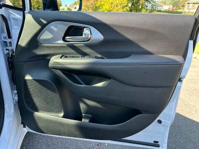 2026 Chrysler Pacifica PACIFICA LIMITED AWD