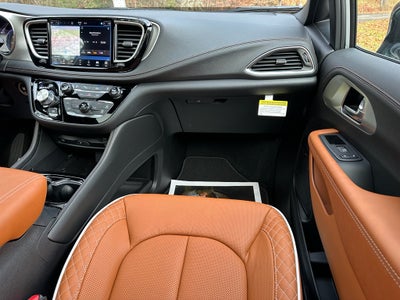 2026 Chrysler Pacifica PACIFICA PINNACLE AWD