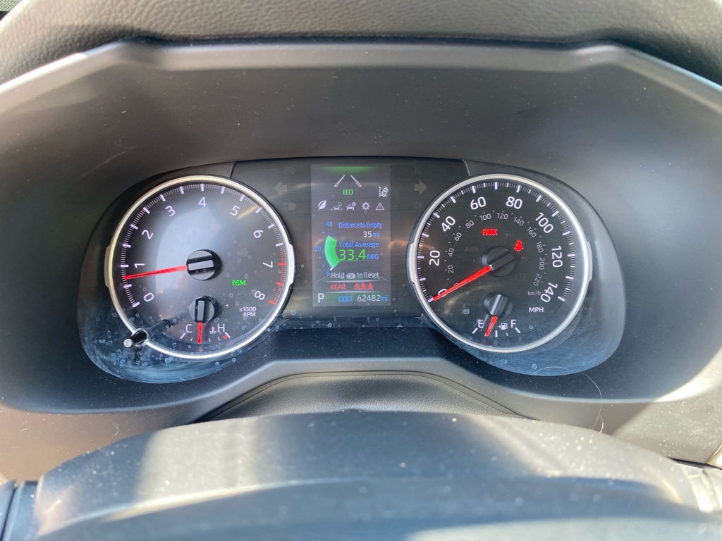 2022 Toyota RAV4 XLE