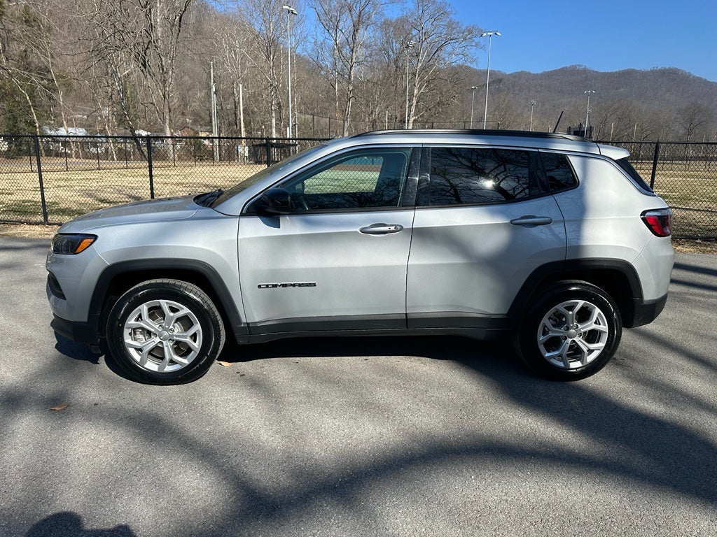 2024 Jeep Compass Latitude 4x4