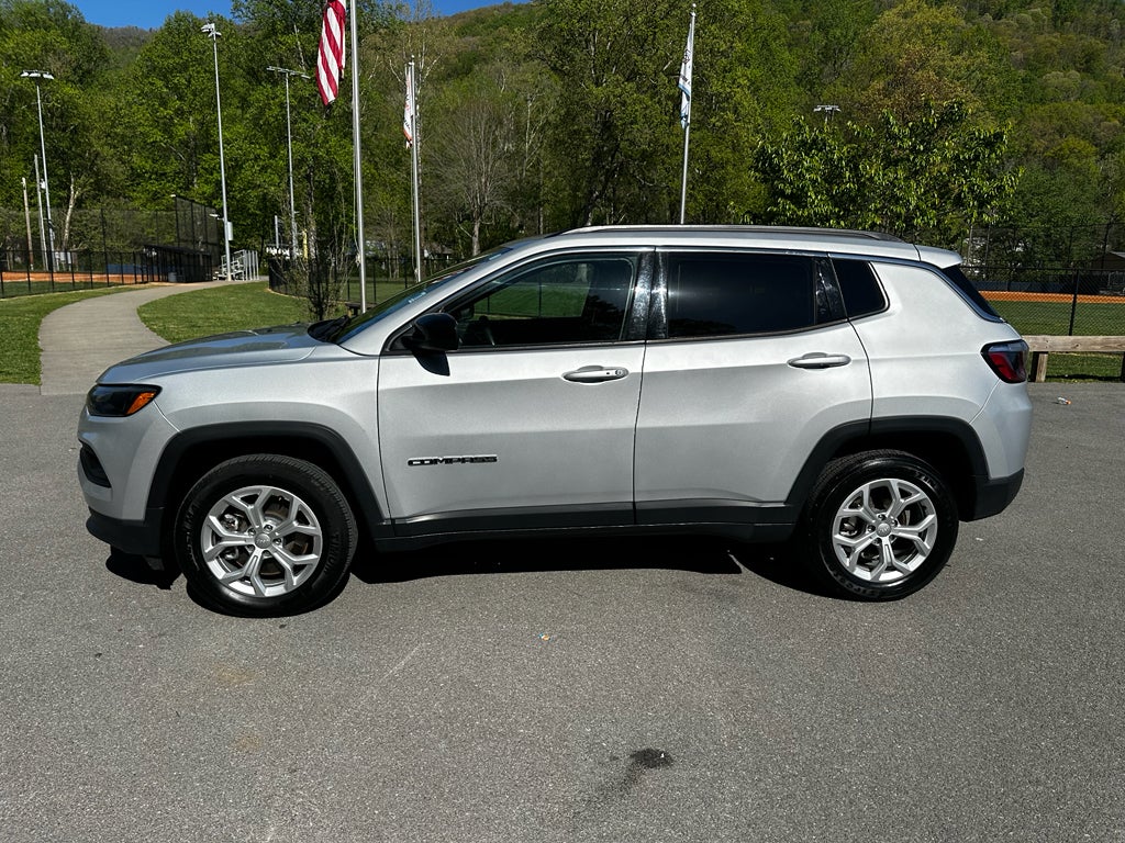 2024 Jeep Compass Latitude 4x4