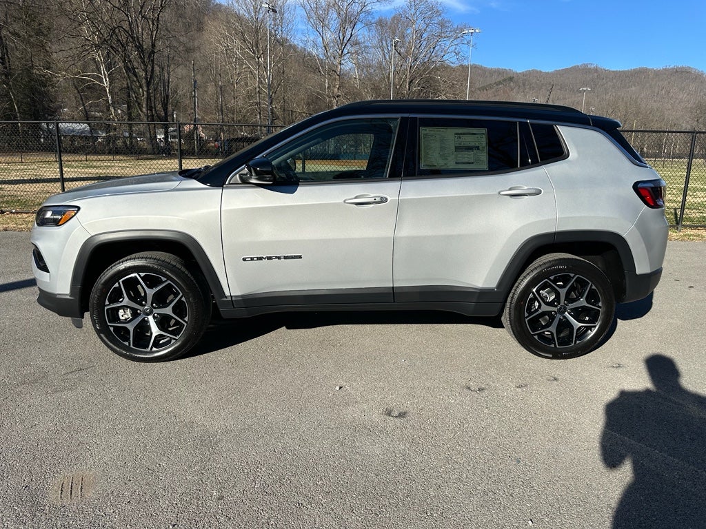 2026 Jeep Compass COMPASS LIMITED 4X4