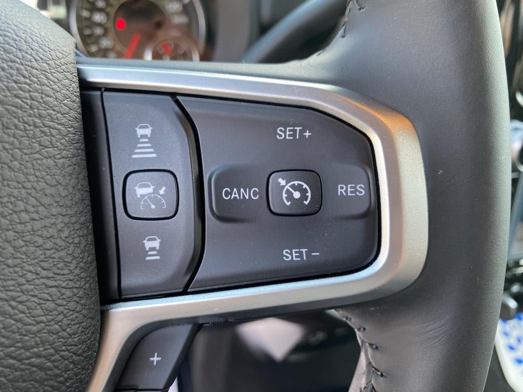 2024 RAM Ram 2500 RAM 2500 TRADESMAN CREW CAB 4X4 6'4' BOX