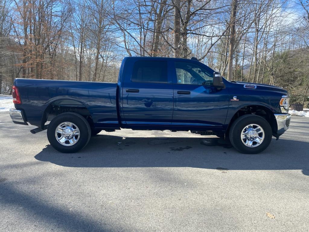 2024 RAM Ram 2500 RAM 2500 TRADESMAN CREW CAB 4X4 6'4' BOX