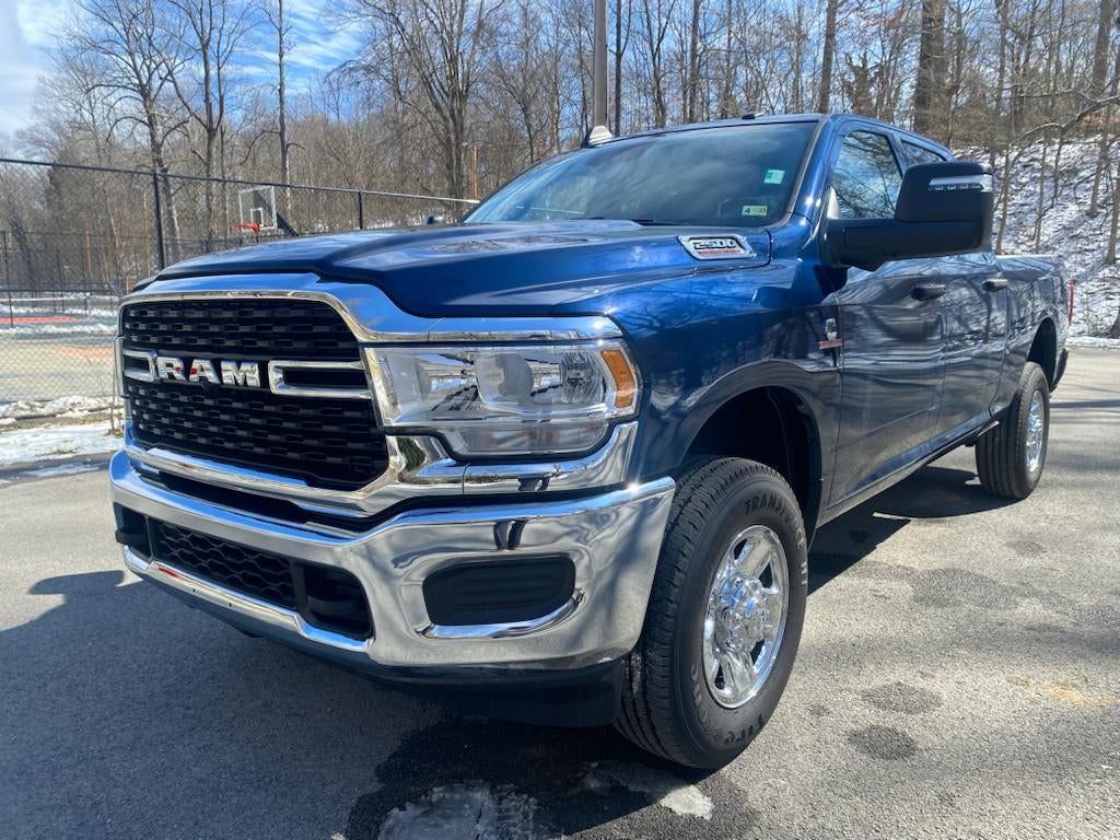 2024 RAM Ram 2500 RAM 2500 TRADESMAN CREW CAB 4X4 6'4' BOX