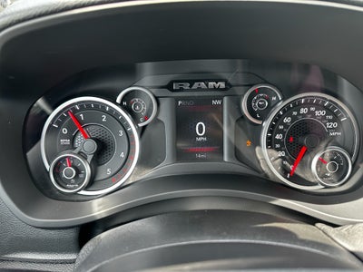 2026 RAM Ram 2500 RAM 2500 BLACK EXPRESS CREW CAB 4X4 6'4' BOX
