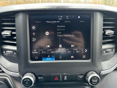 2024 RAM 2500 Big Horn Crew Cab 4x4 6'4' Box