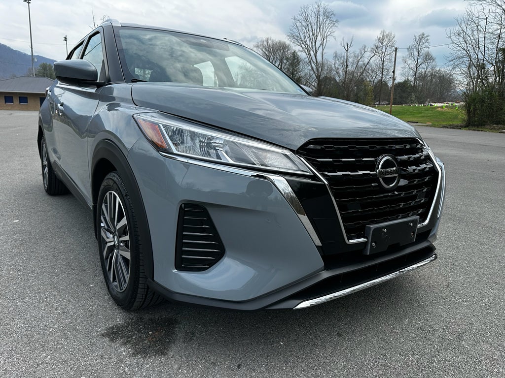 2021 Nissan Kicks SV Xtronic CVT