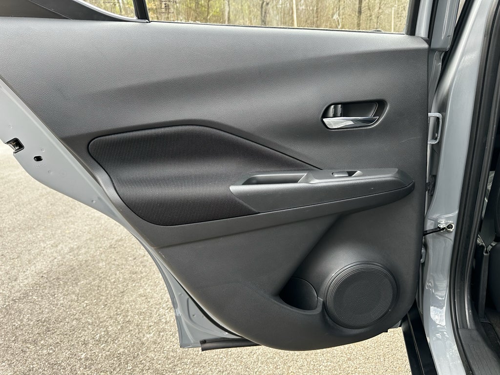 2021 Nissan Kicks SV Xtronic CVT