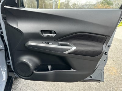 2021 Nissan Kicks SV Xtronic CVT