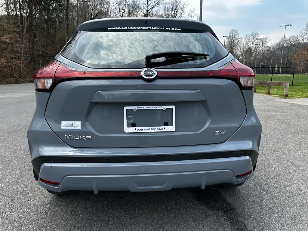 2021 Nissan Kicks SV Xtronic CVT