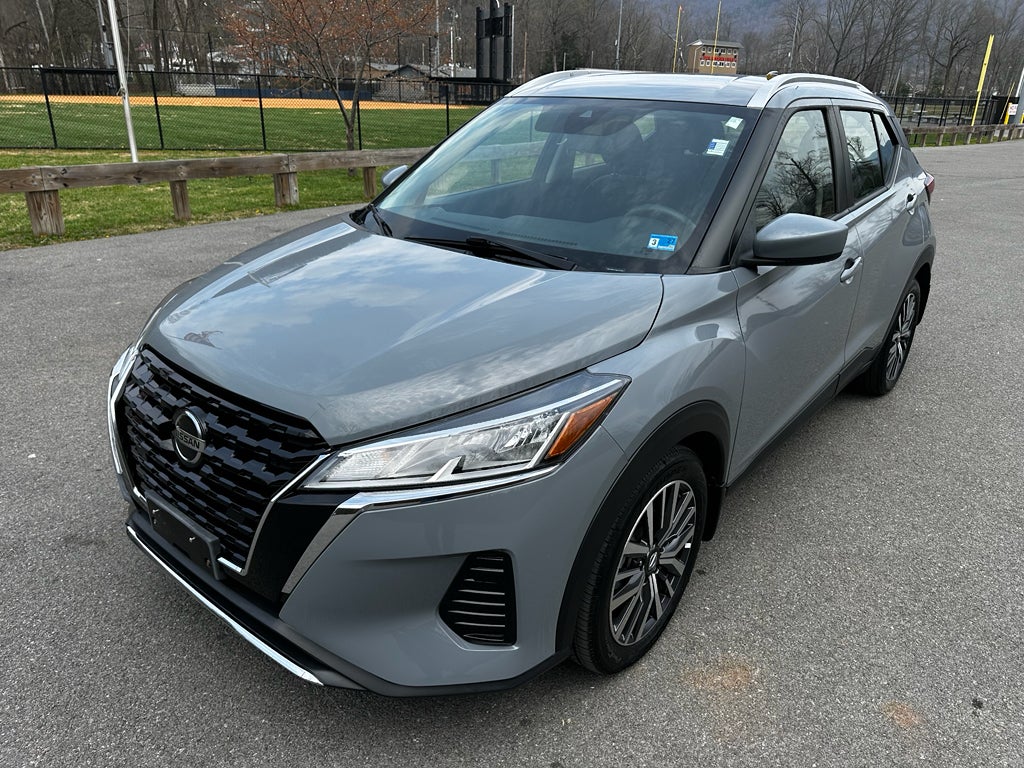 2021 Nissan Kicks SV Xtronic CVT