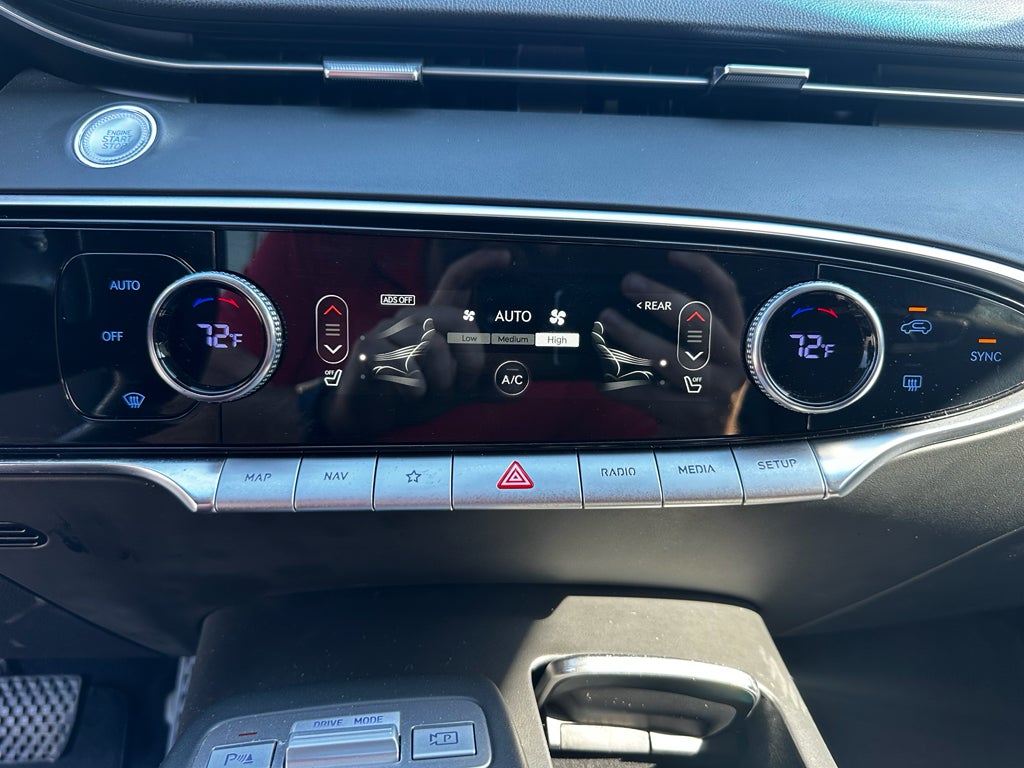 2025 Genesis GV70 2.5T AWD