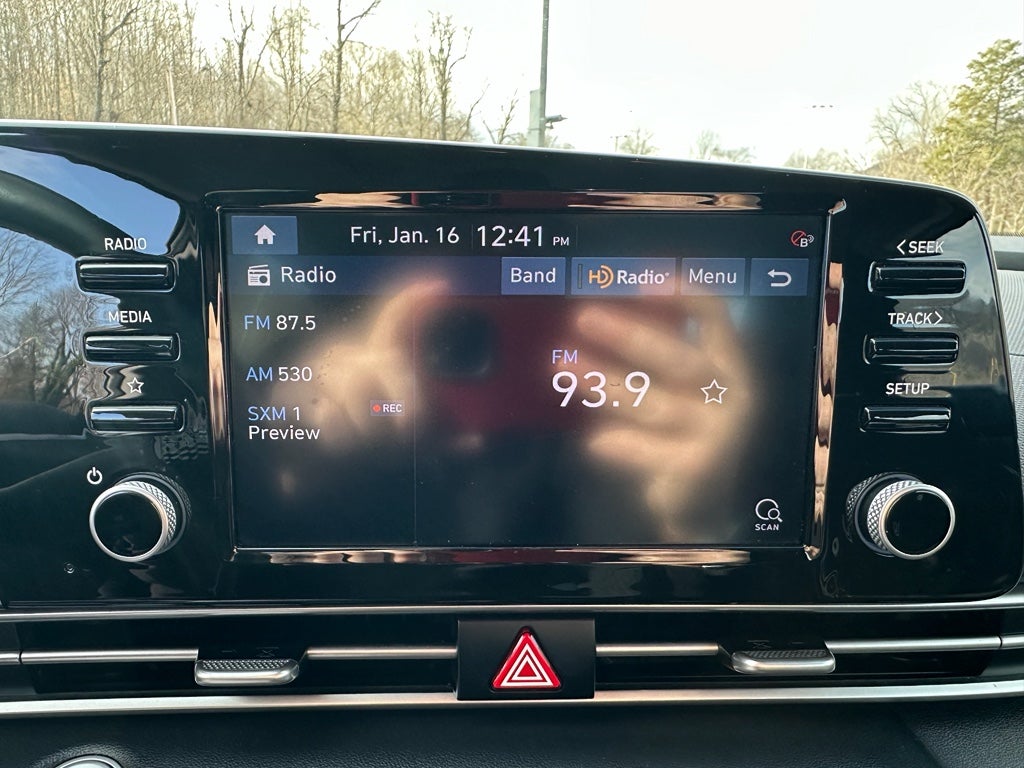 2022 Hyundai Elantra SEL