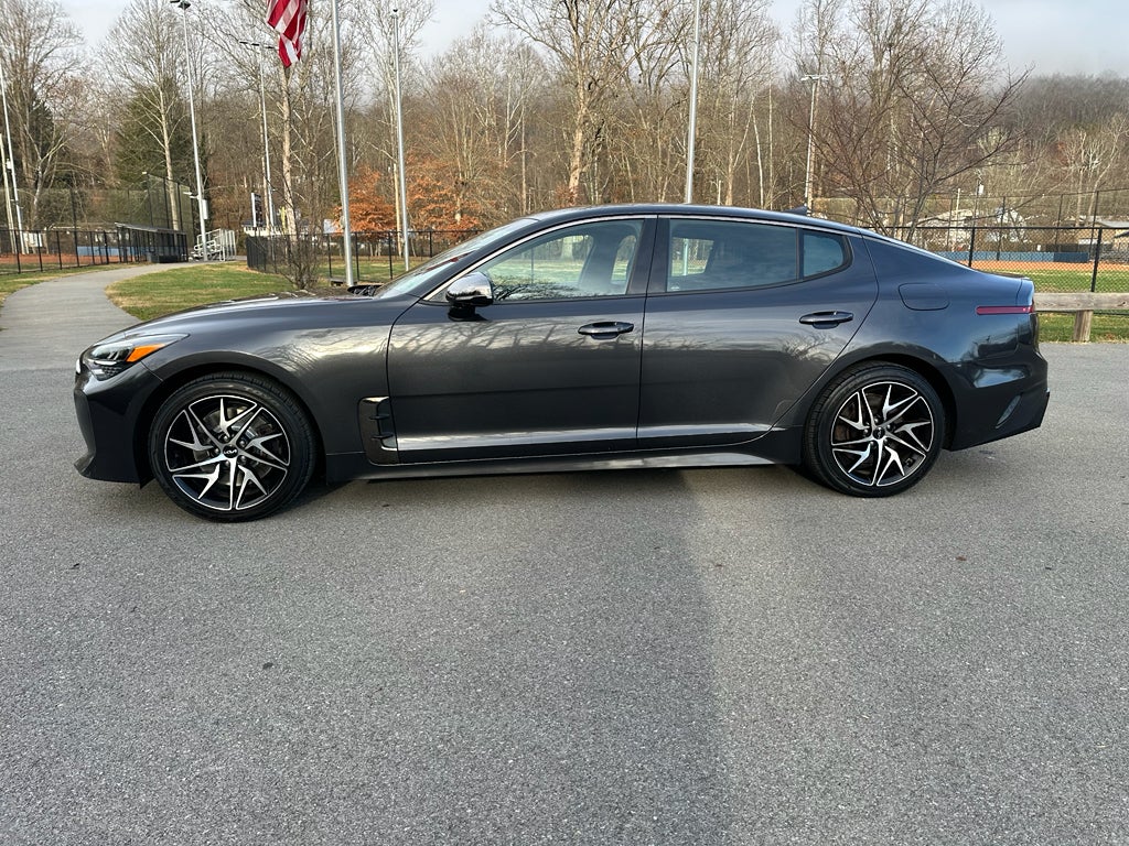 2022 Kia Stinger GT-Line