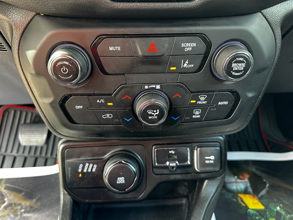 2023 Jeep Renegade Latitude 4x4