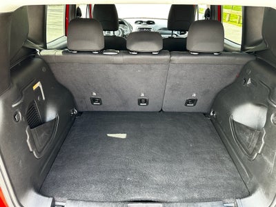 2023 Jeep Renegade Latitude 4x4