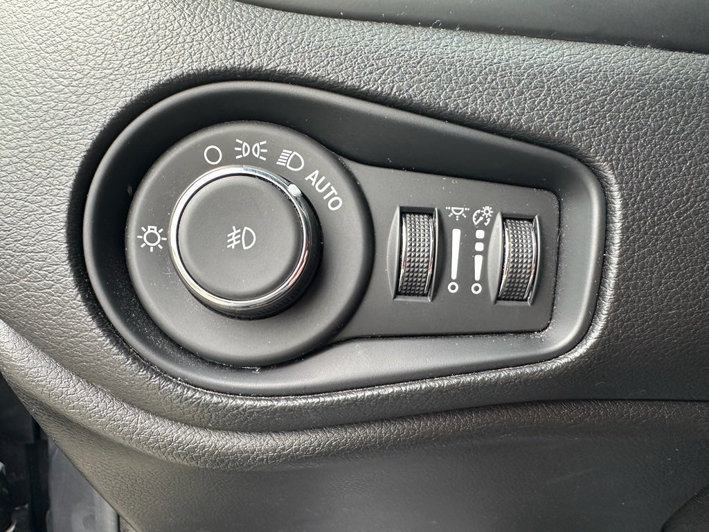 2022 Jeep Renegade Altitude 4x4