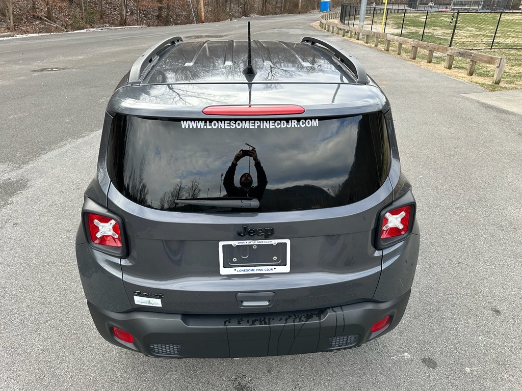 2022 Jeep Renegade Altitude 4x4